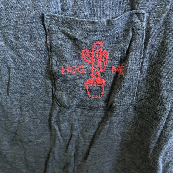 Crop top - Picture 2 of 3